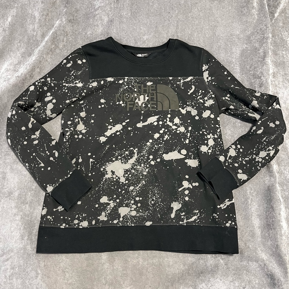 North Face Women’s Graphic Crewneck Sweatshirt – Black Paint Splatter – large